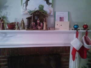 I love having a mantle at Christmastime!